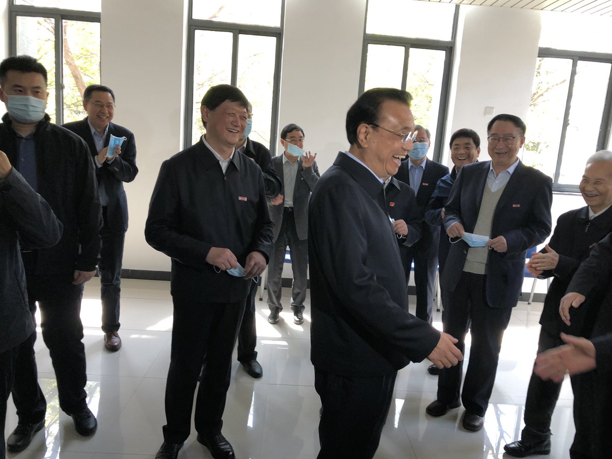 SShuzhong's tweet photo. Prime minister visited Nanjing University this morning. https://t.co/a9Vq9oVgXJ