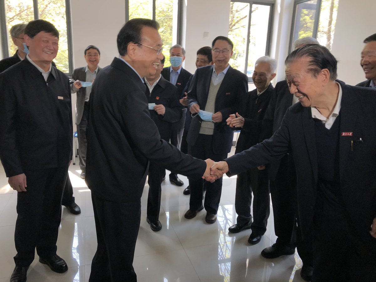 SShuzhong's tweet photo. Prime minister visited Nanjing University this morning. https://t.co/a9Vq9oVgXJ