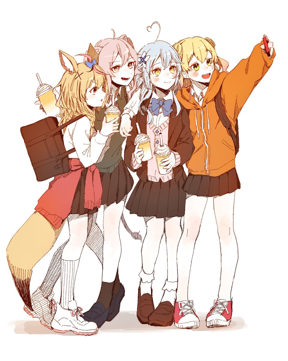 momosuzu nene ,omaru polka ,shishiro botan ,yukihana lamy multiple girls heart ahoge fox ears blonde hair ahoge phone blue hair  illustration images