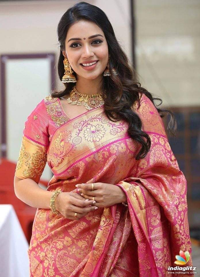 nivepethuraj's tweet photo. #NivethaPethuraj 
#love https://t.co/gCFgkw8YAm