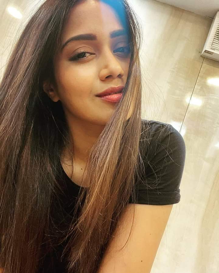 nivepethuraj's tweet photo. #NivethaPethuraj 
#love https://t.co/gCFgkw8YAm