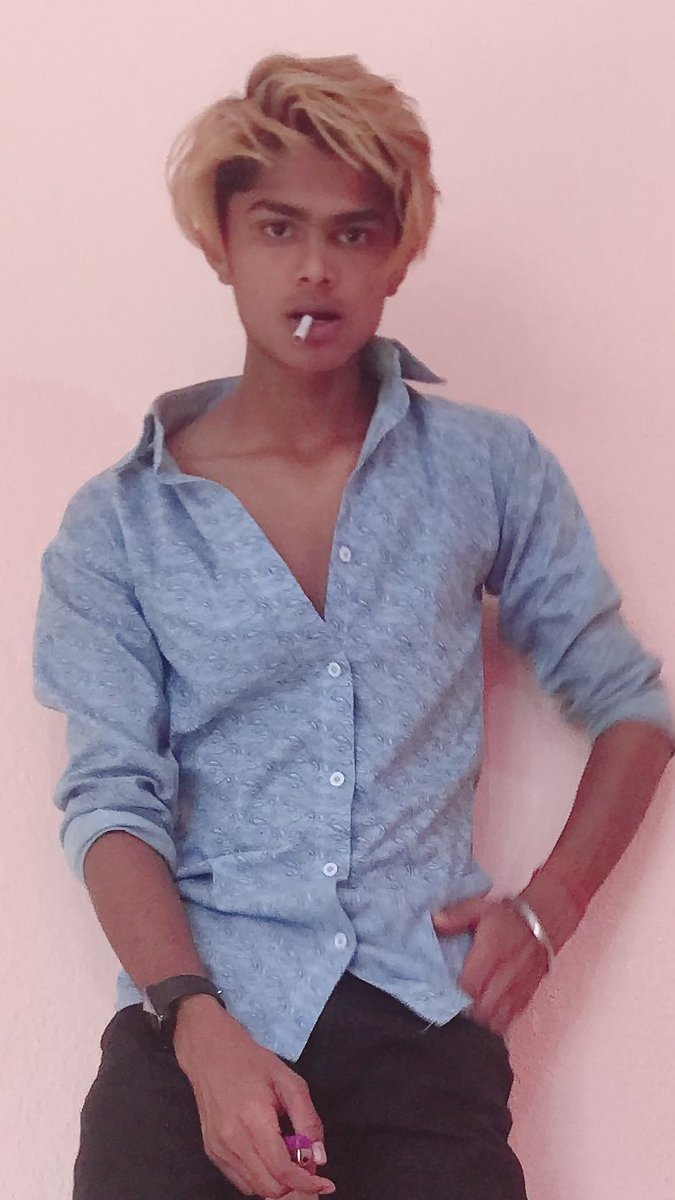DipankarSingh28's tweet photo. I Die Little More Every Day “

.

#dipankarsingh #dipankar #dipankarsingh28 #dipufam #team28 #DS28 #Deep #Dipu #dipankarsinghofficial #die #smoking #cigarette #patna #bihariladka #smokingkills #smokingweed #smokinggirl #smokingvideo #smok #nasa #badboy #badthings #alone #dead https://t.co/wquYB3HFwe