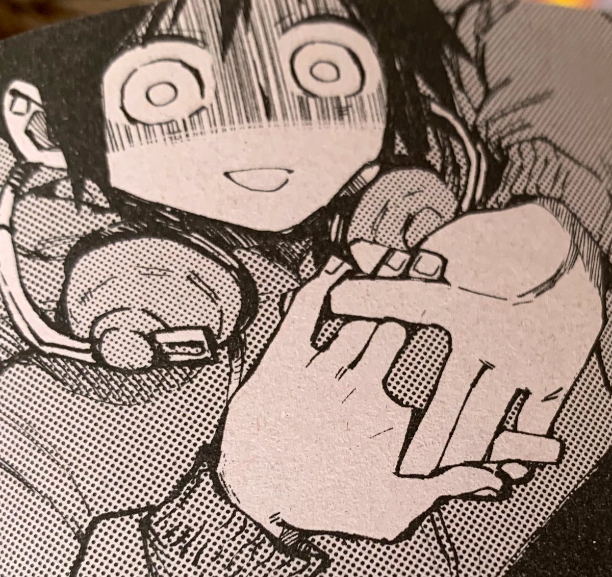 本日少年エース発売。
「妖怪大戦争」載ってます。よろしくお願いします。
作家として一番恥ずかしい間違いしちゃったよ!!!!!!!!!!!!!!!!!!!
単行本では直します。 