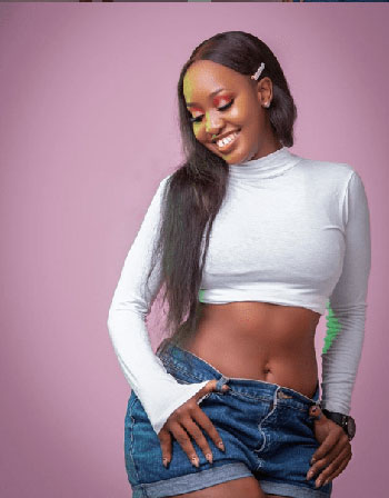 observerug's tweet photo. Lynda Ddane is a born-again introvert away from cameras. "I just thrive on the vibes. I already love music, jumping around, dancing and shouting in people’s ears; so [TV, radio and social media] is just a perfect fit" https://t.co/LNUf3xlV1B https://t.co/pO85eC88ws