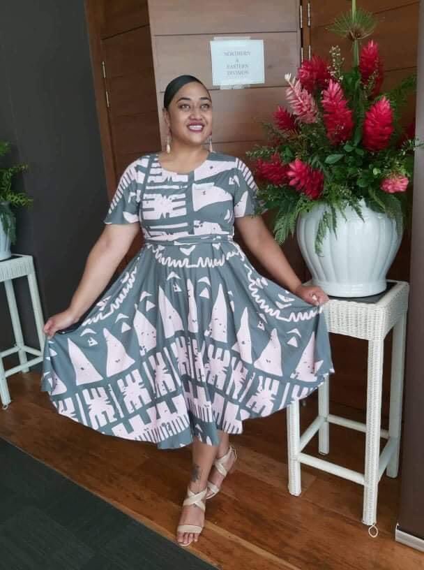 spotted the beautiful Alisi in her custom Waka dress Happy Weekend  . .  . . #SLFijiSpotted #fijiandesign #fijianmade #samsonleedesign #Pacific  #fashion #prints #waka #lase #moana #Vanua #ShopTheLook #FijiFashion