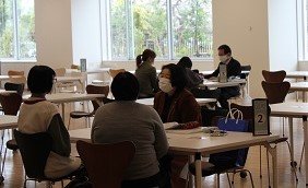 東京成徳大学国際学部 Tsu Kokusai さん Twitter