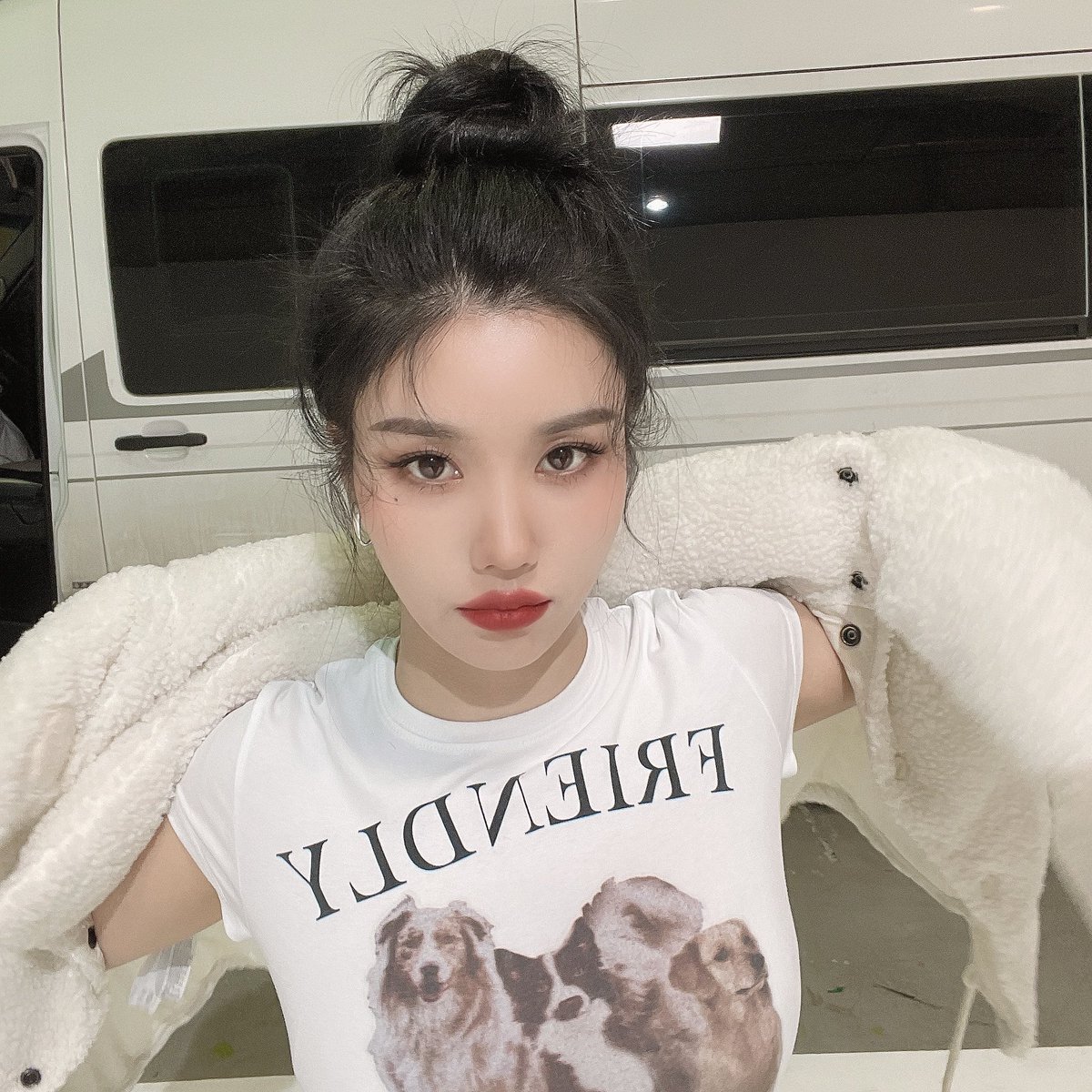 izone_fancafe_'s tweet photo. 210326
💜
#권은비 #kwoneunbi
#아이즈원 #IZONE #アイズワン https://t.co/5d7i5kGfOe