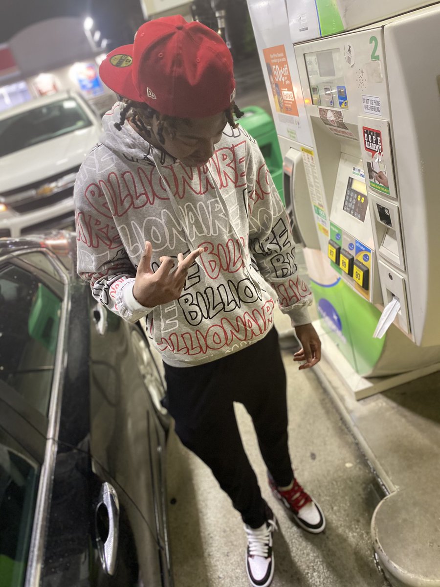 LowKeyCashOut_'s tweet image. Ain’t gotta take no picture wit money you can tell a nigga lit❗️4️⃣