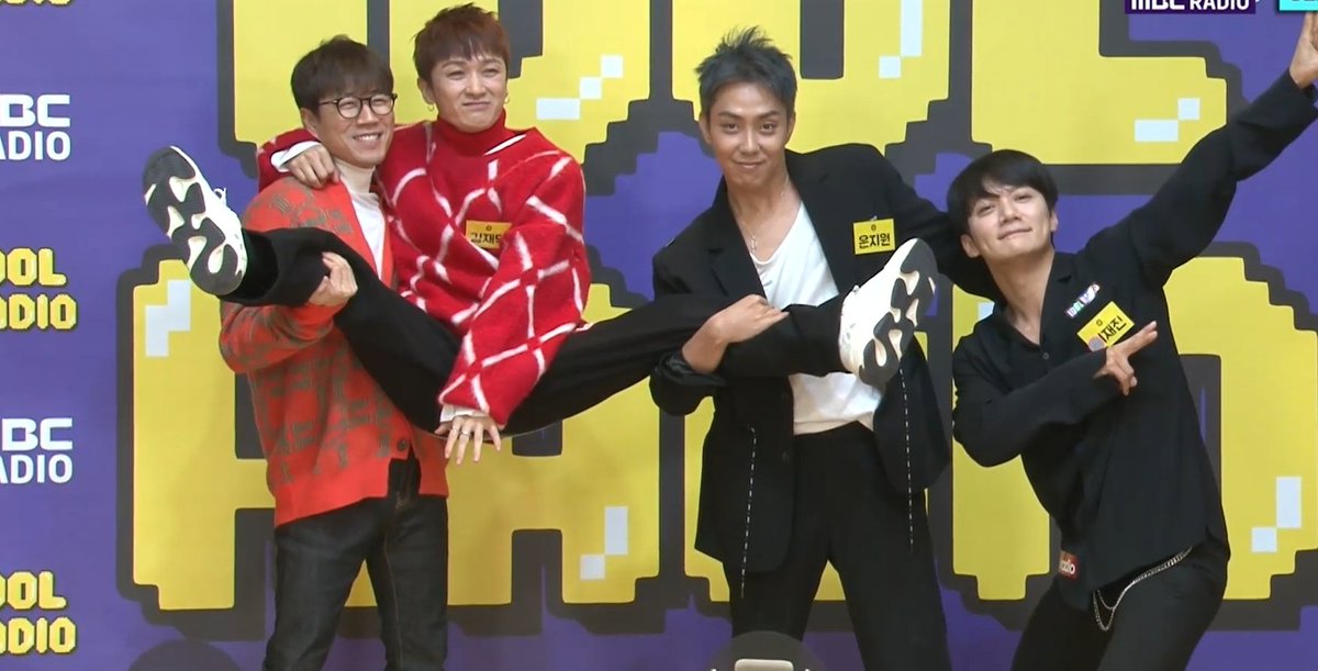 dongdongkony's tweet photo. I really miss this 4 guys laughing & making funs together ๐ญ
Want to see badly OT5,too.
Missing Sunghoon alot...
Can we see again??
How long we have to wait??
#Sechskies #Jiwon #Jaejin
#Jaeduck #Suwon
#์ ์คํค์ค #์ง์ #์ฌ์ง #์ฌ๋ #์์ https://t.co/G88B2BNZJp