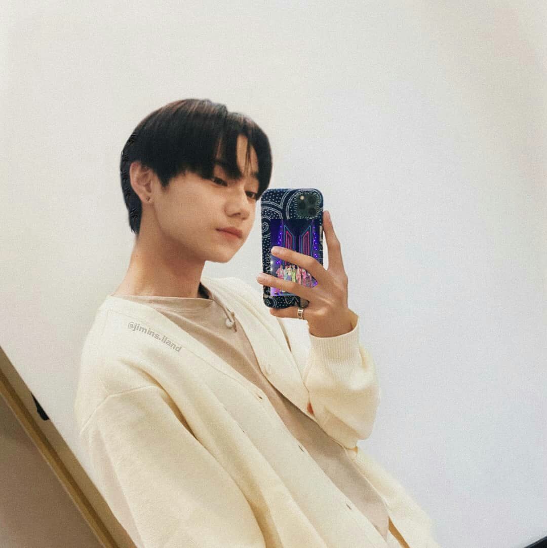 astrojms's tweet photo. HAPPY DANIEL DAYY <3333
#danielbirthday #danielday #DANIEL_ILAND #HappyDanielDay 
#OurDeerDanielDay 
#3월의_동규가_이렇게_아름다워 https://t.co/orJAvMR7AO