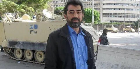 javedmalikisd's tweet photo. ارشد وحید چوہدری،طارق محمود کے بعد جوہر مجید کو بھی کورونا نگل گیا
سمجھ نہیں آ رہی جوہر کا ماتم کروں یا صحافت کا نوحہ پڑھوں
کورونا سے لڑوں یا بھوک سے
جان بچاؤں یا روزگار
عجیب بے حسی ہے لوگوں کو خبر دینے والے خود خبر بن رہے ہیں لیکن حفاظتی اقدامات ہیں نہ ویکسین https://t.co/UiIY9oXQEE