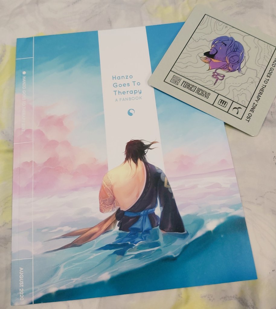 I didnt know itd be this big?? But it's finally here and I can now have my hanzo therapy 😭💖💙💖💙💖💙 thank you so much @hnzotherapyzine for making this happen! Its beautiful and the tracks are exquisite 🥺💫💙💫