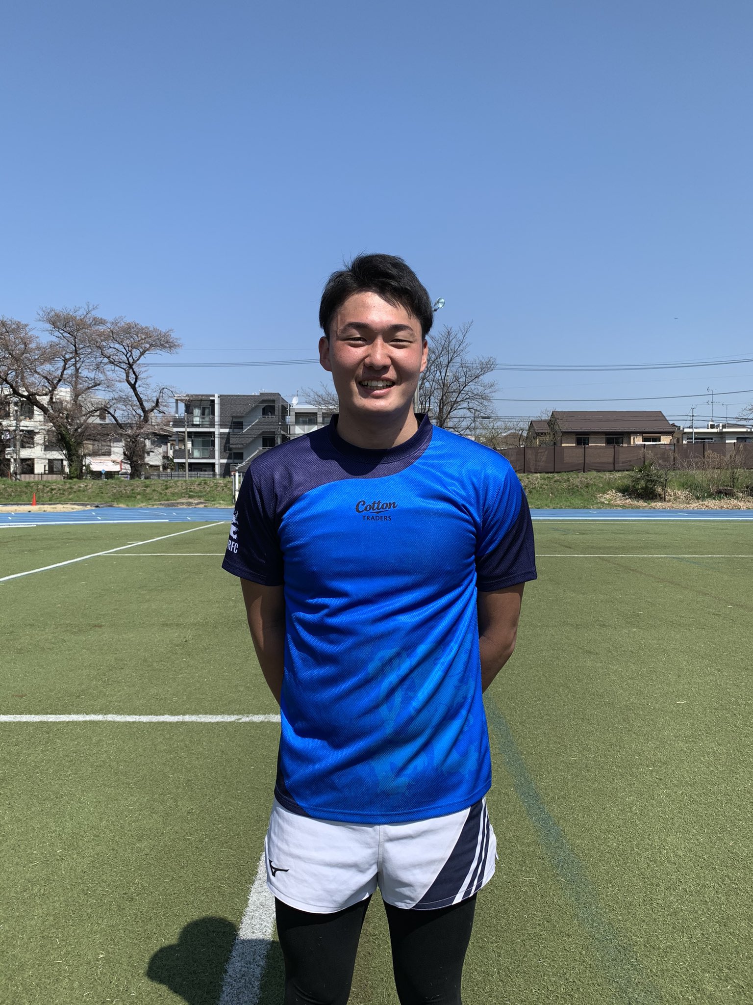 東京学芸大学ラグビー部 21新歓アカウント 本日から学芸大ラグビー部のことを少しでも知ってもらうために部員紹介をしていきます 学年は4月からの学年です 1人目はこの方 名前 安達航洋 学年 学科 2年 E類生涯スポーツ ポジション Lo
