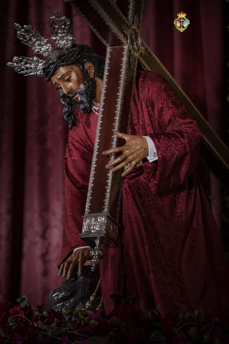 EspDeTriana's tweet photo. Nuestra Señora de la Esperanza y el Santísimo Cristo de las Tres Caídas https://t.co/hEmHRRdRL6