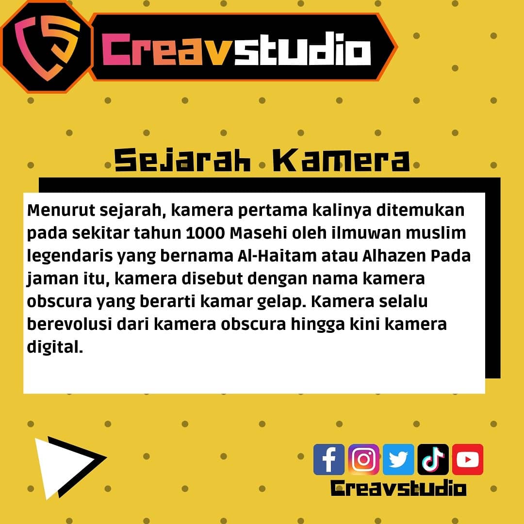CreavStudio's tweet photo. Creaver sudah tau sejarah kamera dan evolusi kamera dari waktu ke waktu belum?

Kalau belum yuk simak!

Jangan lupa sewa studio dan edit video cuma di CREAV STUDIO

#sewastudiojakarta #sewastudio #studiopodcast #studiorekaman #studiomurah #murah #podcast #podcastindonesia https://t.co/teqx3THNVD