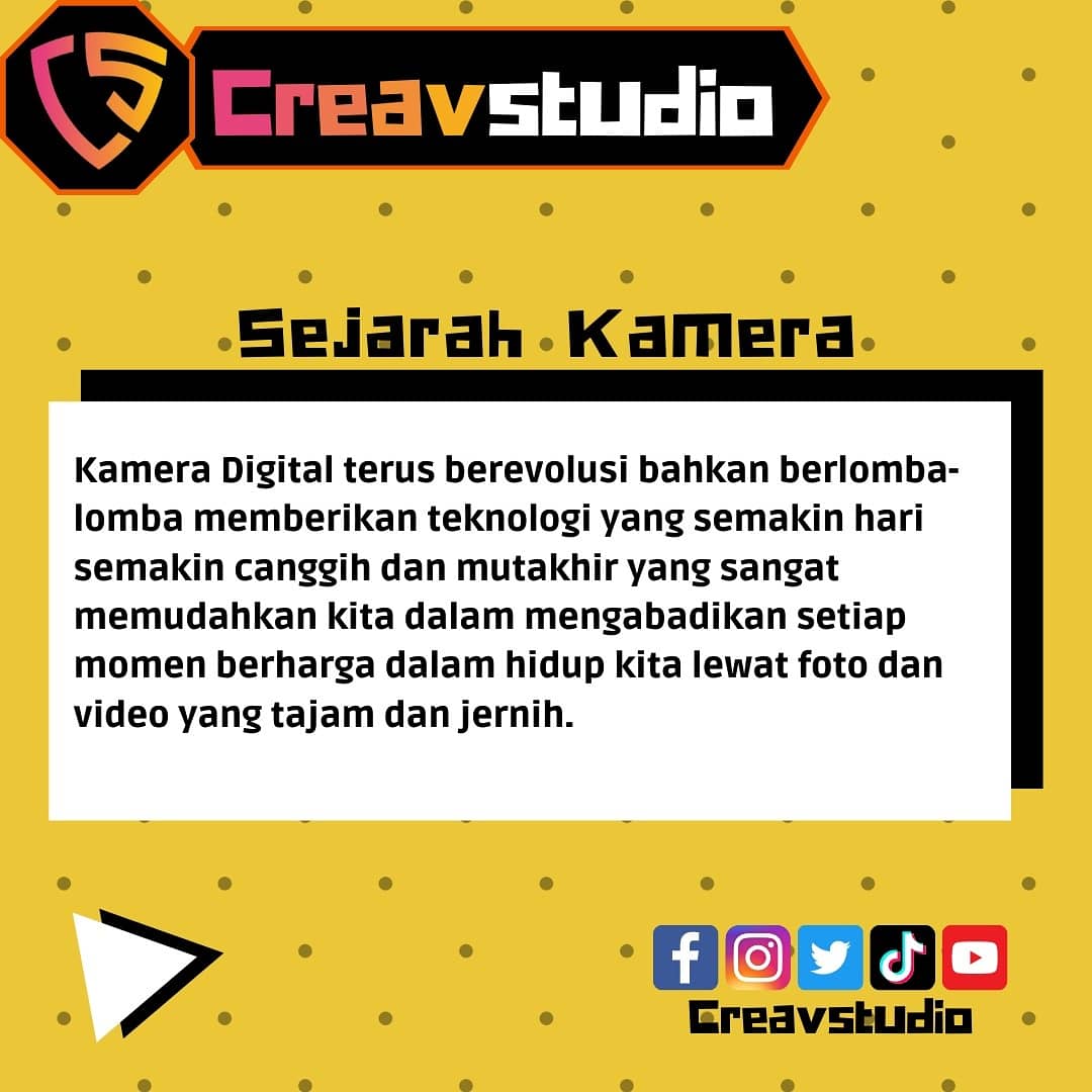 CreavStudio's tweet photo. Creaver sudah tau sejarah kamera dan evolusi kamera dari waktu ke waktu belum?

Kalau belum yuk simak!

Jangan lupa sewa studio dan edit video cuma di CREAV STUDIO

#sewastudiojakarta #sewastudio #studiopodcast #studiorekaman #studiomurah #murah #podcast #podcastindonesia https://t.co/teqx3THNVD
