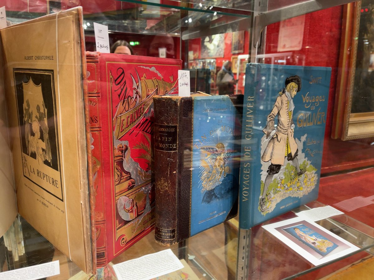 EnGourmand's tweet photo. 今日午後からのオークションでアルベール・ロビダのコレクション。昨日下見してきたけどどれも素敵!どうしよう?
#ロビダ #古書 #AlbertRobida https://t.co/frtIjaAZce