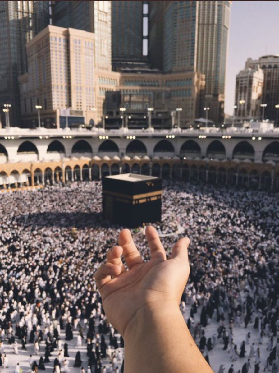 AzrilVienna's tweet photo. Satu hari nanti, aminn ❤️ https://t.co/aZdfgqyxB7