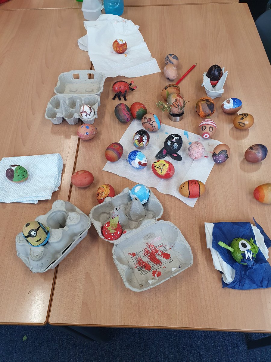 P6_7andMissG's tweet photo. Yesterday we had an egg decorating competition which was judged by Sally, our cleaner. First was C., 2nd was E. and 3rd was A. Happy Easter!🙂🌟 https://t.co/YQD6YpYKZm