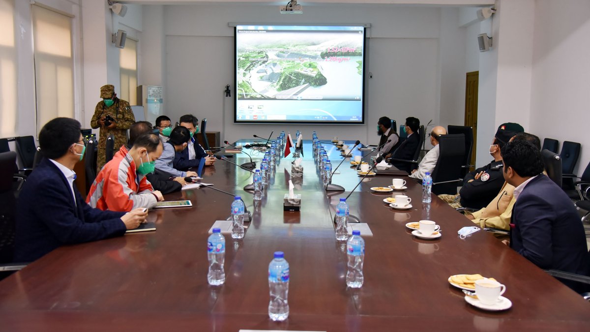 Masood__Khan's tweet photo. March 25; Holar: Mr. Yao Feixiong, CEO China Three Gorges South Asia Investment Ltd (CSAIL) briefed about the Karot Hydropower Project.
#Holar #Karot #HydropowerProject https://t.co/pSnAYI3jil