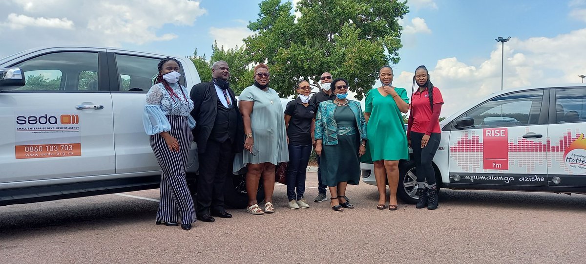 We LIVE <a href="/HighveldMall/">Highveld Mall</a> with @Seda_dsbd

To Buy local products is one of the most powerful acts that you can make to grow the economy. Show your love for local brands.
 #buylocal 
#MpumalangaAzishe