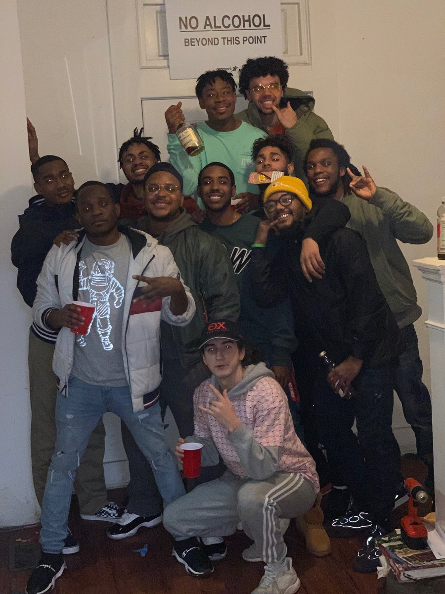 JayyJoness_'s tweet photo. It’s been an entire year, still don’t feel real and I still think about you all the time brother, continue to watch over me and stop letting me do so much dumb shit 😂❤️👼 #LongLiveBeam https://t.co/xT338Y7QVS