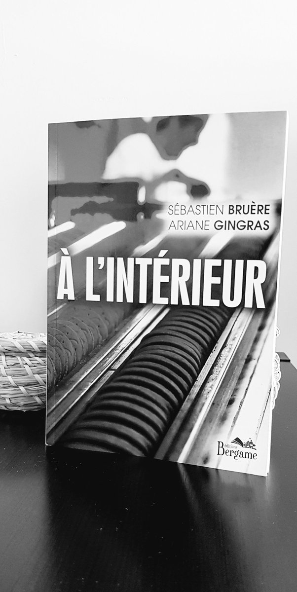 Cécile Bernard (@ccilebern) on Twitter photo J'adore trouver un petit paquet dans ma boite aux lettres... 😊 Encore plus lorsque c'est quelque chose que j'attends avec impatience ! Hâte de découvrir l'intérieur de ce roman et d'en apprendre encore plus sur l'#ergonomie. Merci <a href="/ergo_activite/">Sébastien Bruère, Ph.D.</a> ! J'adore trouver un petit paquet dans ma boite aux lettres... 😊 Encore plus lorsque c'est quelque chose que j'attends avec impatience ! Hâte de découvrir l'intérieur de ce roman et d'en apprendre encore plus sur l'#ergonomie. Merci <a href="/ergo_activite/">Sébastien Bruère, Ph.D.</a> !