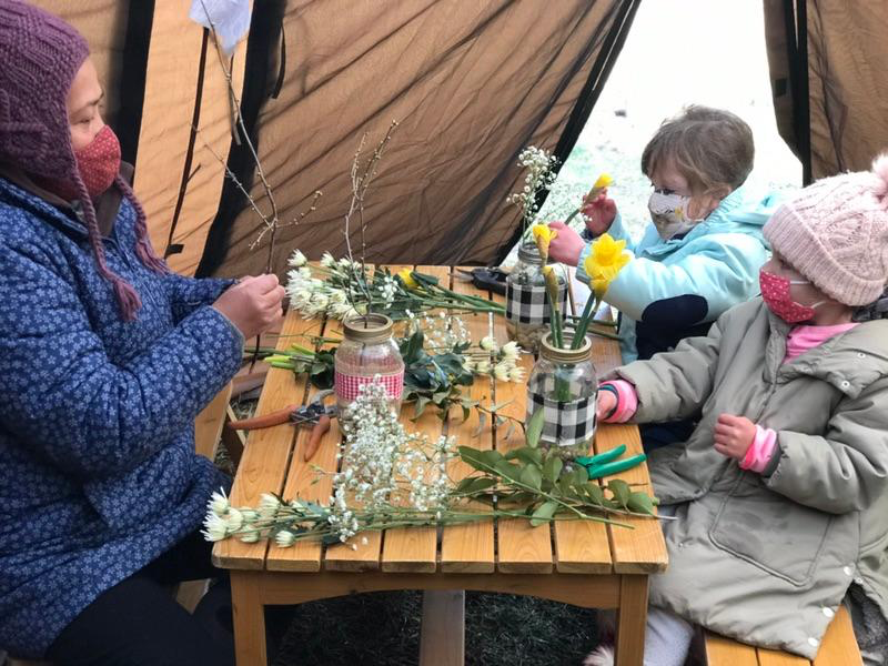 Garden Market Today at 3 PM

Located in front of Crossway Community

Flower arranging is a practical life skill that has the added benefit of beauty and care of the environment.

#gardenmarket #flowers #practicallife #montessori #naturebasededucation