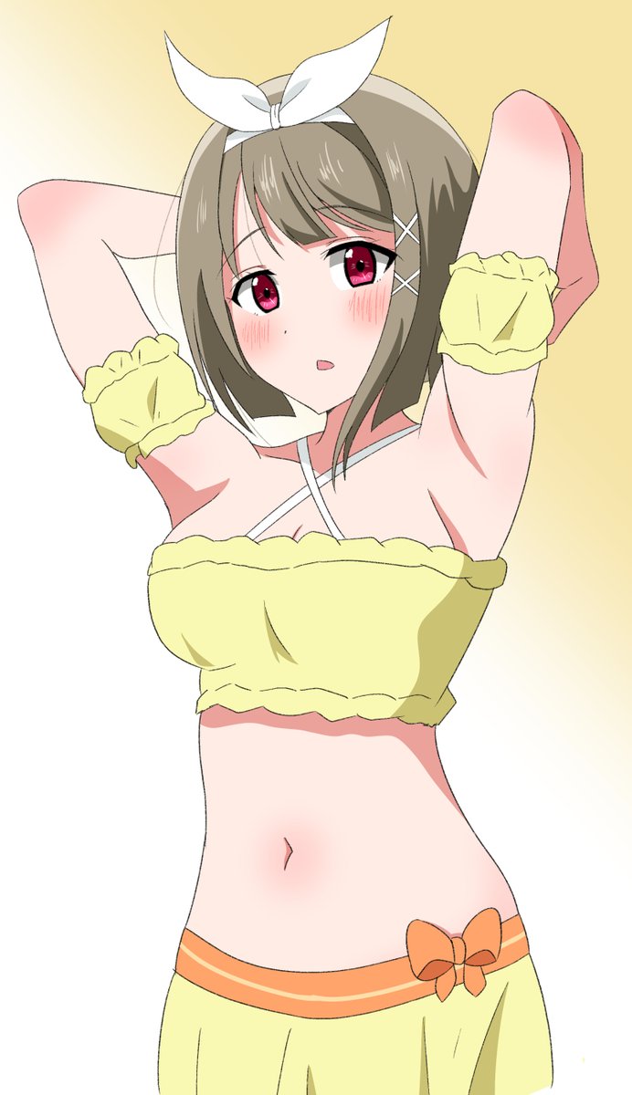 水着かすみん(の脇) 