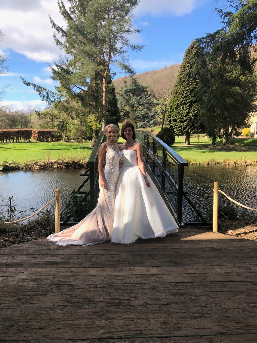 HacknessHotel's tweet photo. Love this photo by the bridge 💕 

#Hacknessgrange #Hacknessgrangeweddings #Hackness #Weddingvenueyorkshire #yorkshirebride #yorkshirewedding #weddingvenues #weddingvenuehunting #luxuryweddingvenue #ukweddingvenue #rusticweddingvenue #uniqueweddingvenue https://t.co/NWb5eN2spw