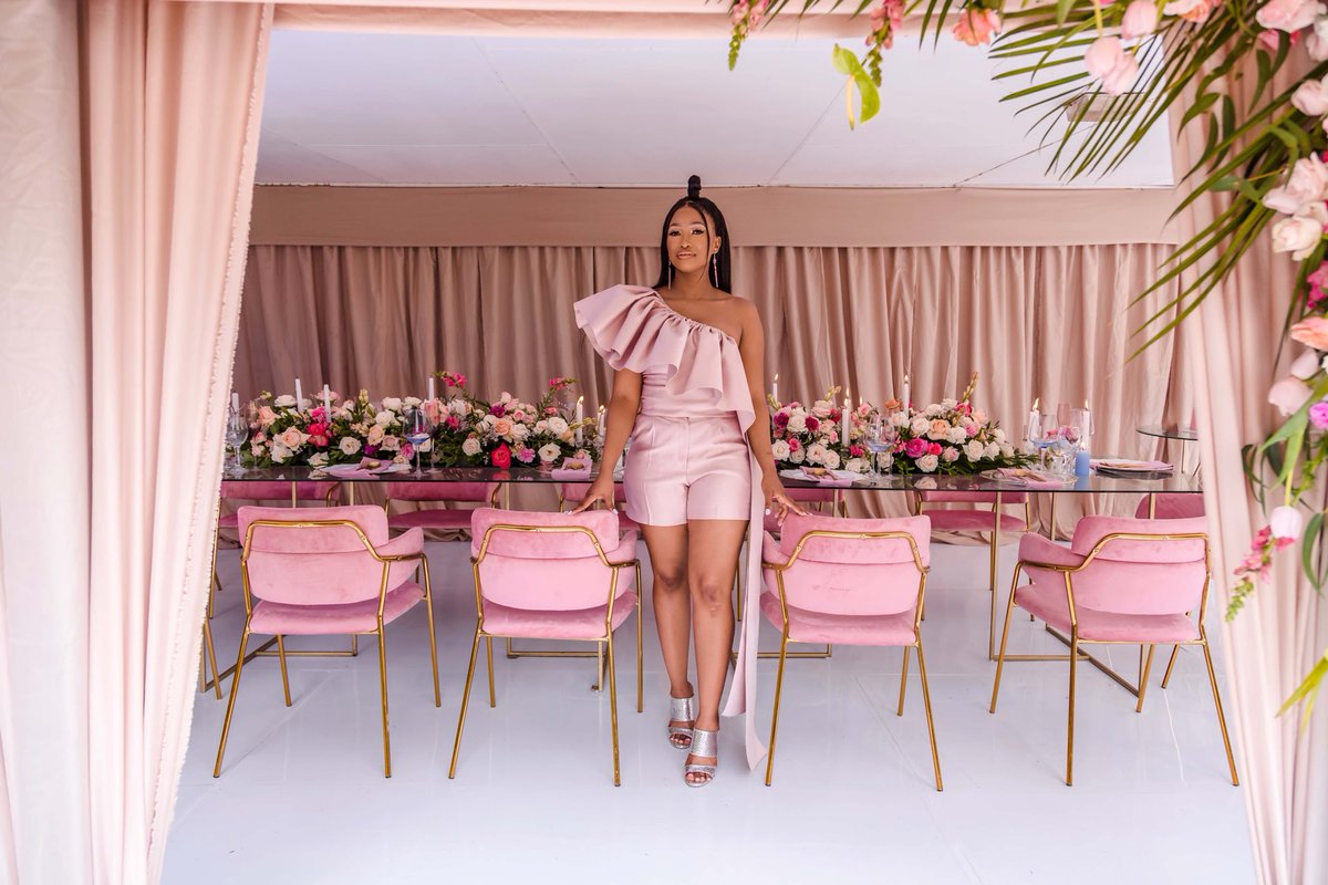 nonoevents's tweet photo. Zola’sBirthdayCelebration
#UmgidiKaZola
Thank you @zolanombona
#BirthdayParty
#PinkDeco
#Photobooth
#Deco
#EventFurnitureHire #events
#NonoEvents https://t.co/AyVMAC2v2D