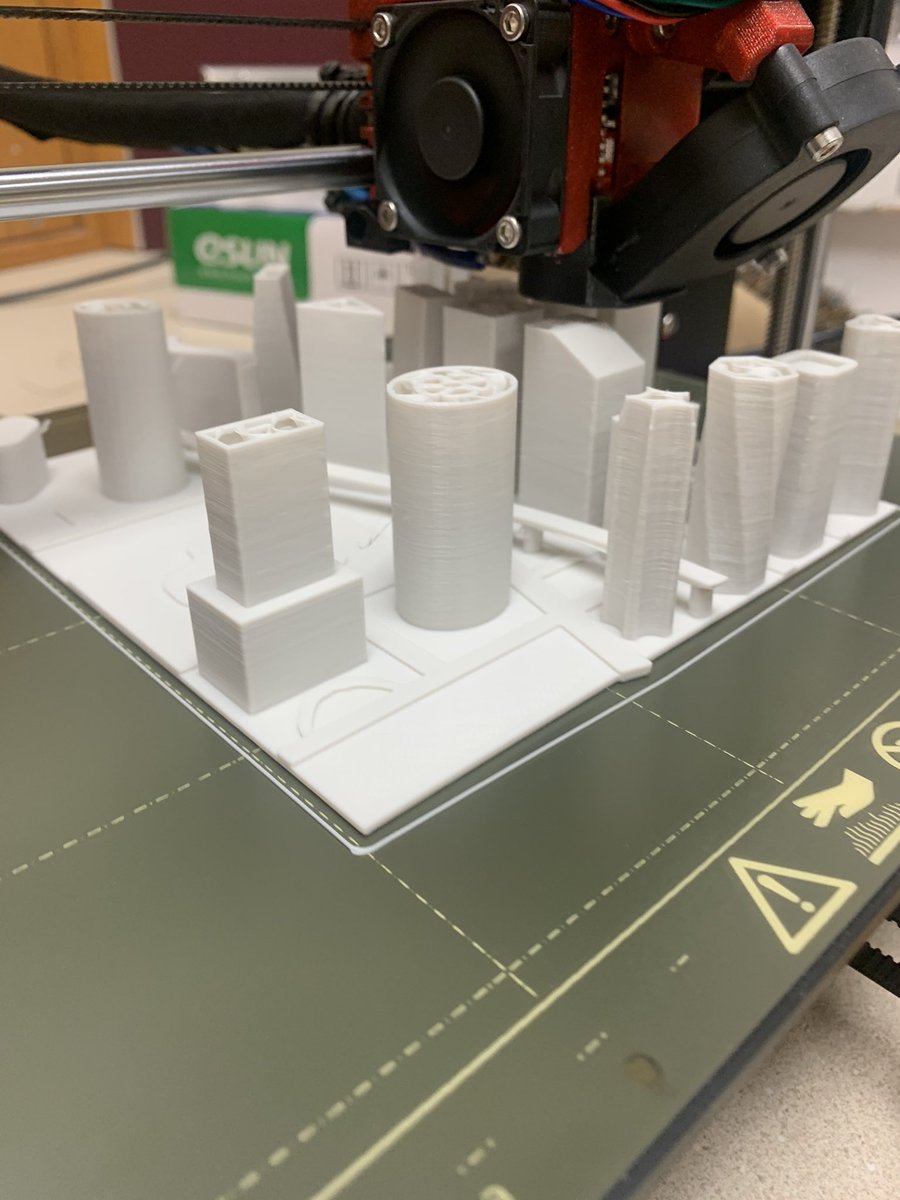 TechRoomFun's tweet photo. Getting some #StudentDesigns #3Dprinted today, here a student decided to create a section of a city. Even with an elevated walkway/roadway. #Creative #StudentChoice #CreativeFreedom @FWSTechEd @Prusa3D @LCPScte https://t.co/BxYrC1TvjG