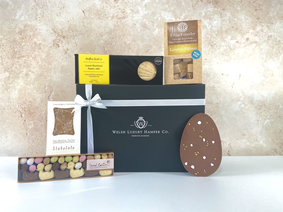 WELSHHAMPER's tweet photo. It’s 1 week until Good Friday! 

Pre-order our gorgeous Welsh Easter Hampers for delivery in time for Easter 🐣 

#wales #welshproduce #welshbusiness #foodanddrink #luxurybrands #hampers #giftideas #corporategifting https://t.co/IYTOgvjO0K