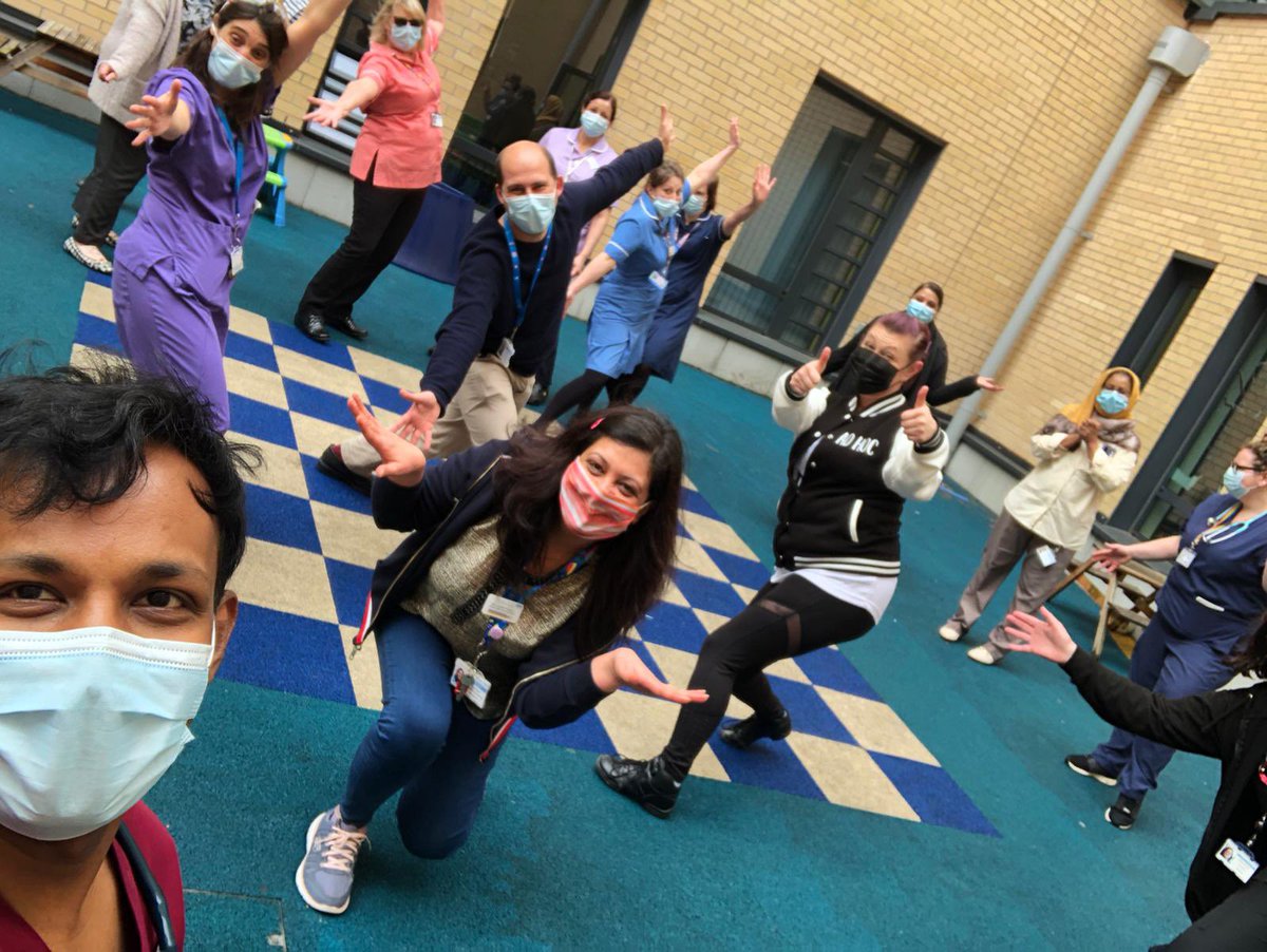 Well being was well good. We laughed ✅ We made others laugh ✅ looks like we were entertaining inpatients right up to the 3rd floor fresh air ✅ and you had to empty your head to remember the moves <a href="/ajpigott_anna/">Anna Pigott 🔶</a> <a href="/JyotiKapur7/">Jyoti Kapur</a> <a href="/UHNM_NHS/">UHNM NHS Trust 🏥</a> <a href="/TracyBullock12/">Tracy Bullock</a>