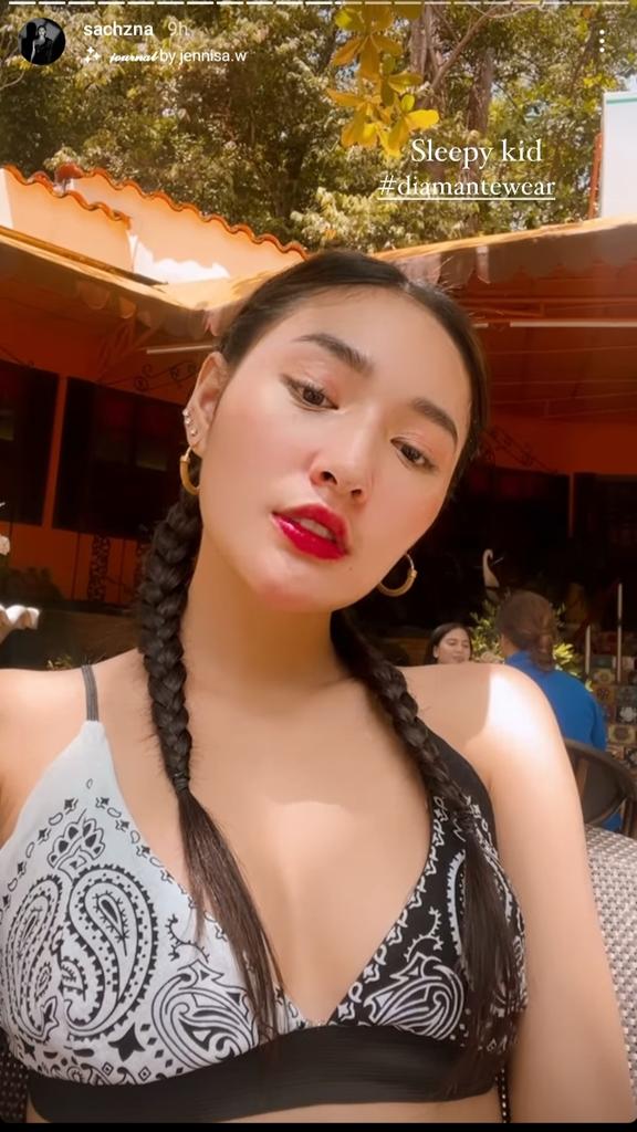 em_snotty's tweet photo. Nakkowww madam ceo lagot na , ginawang bra ang bandana ni bosskillah 😂 ✌🏻 just kidding baby , kailangan natin maging masaya sa kabila ng mga intrigang paulit ulit at nakakasawa na 💜 keep slayin' mah girl💞👙
@Sachzna1 https://t.co/8eV1b5YYR7