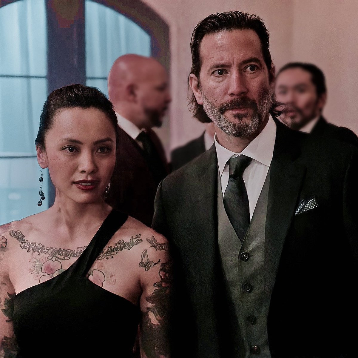 dailyrusstaylor's tweet photo. dress your best! it's #macgyger friday, everyone! #henryiancusick #levytran https://t.co/bf0k1w6BV1