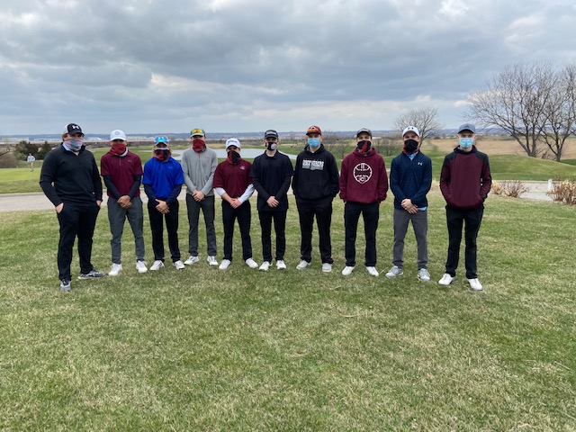 tkwapnioski's tweet photo. Congratulations to the @DiscovererWay Boys Gold Team as they finished 4th out of 8 teams at the @LHSLinks Invite. Top 10 finish for the #KoolMAN. https://t.co/8a6rrzflH4