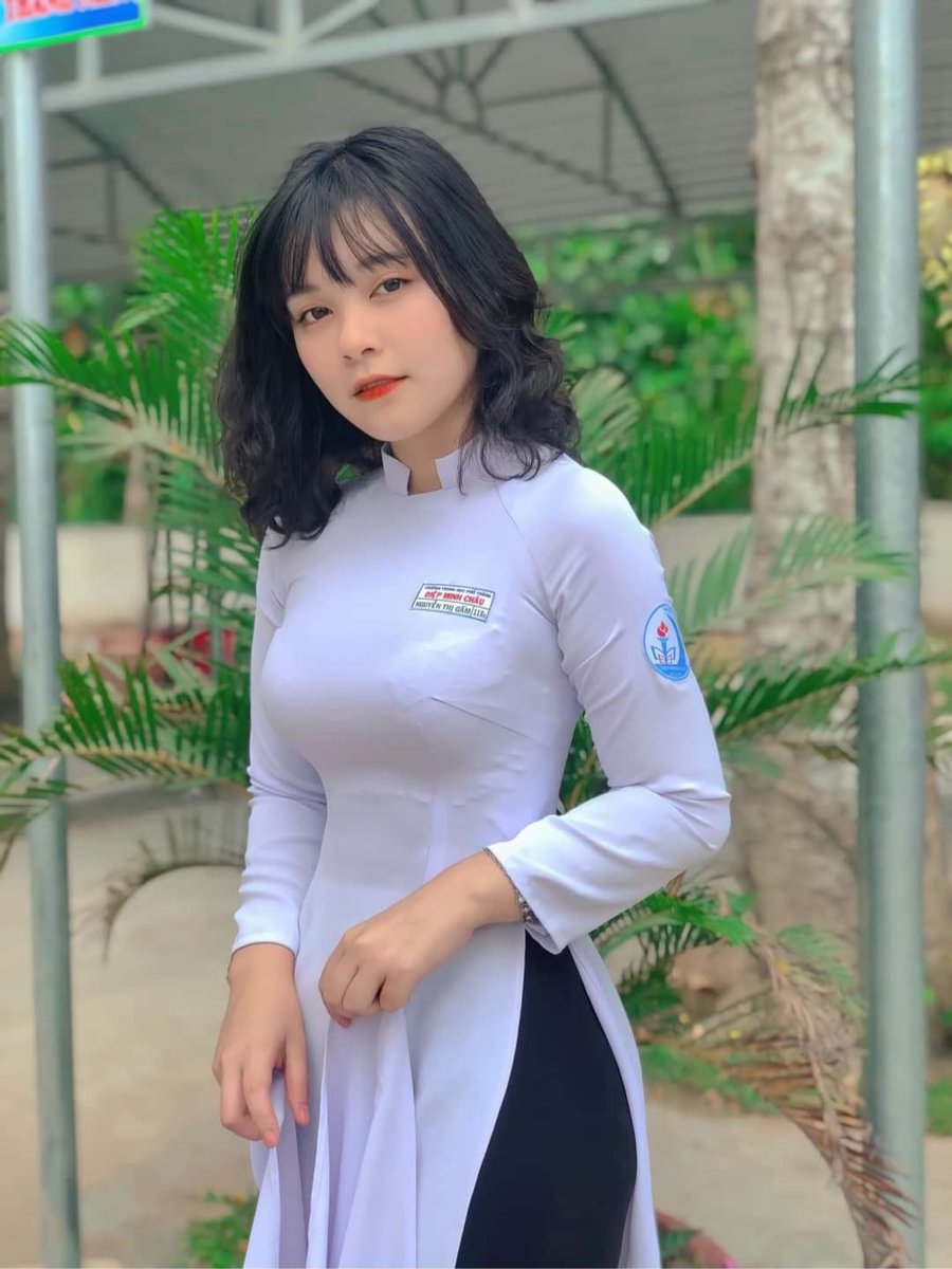 Nhan44690494's tweet photo. Em là goodgirl khi ở trường
Badgirl khi ở ngoài đường
Good hay bad cũng thành bồn chứa tinh thôi https://t.co/DrQegeuHoC