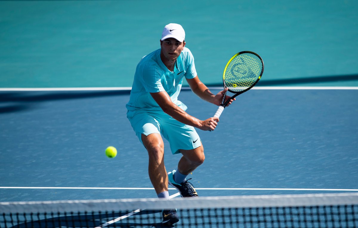 dunloptennis's tweet photo. With the Miami Open in full swing. #TeamDunlop has been out in force with @MioKecmanovic edging past fellow #TeamDunlop players Liam Broady and a really strong win for for @BjornFratangelo has he continues to his winning return to Tennis.

#TeamDunlop #MiamiOpen https://t.co/nu1OxN8fiD