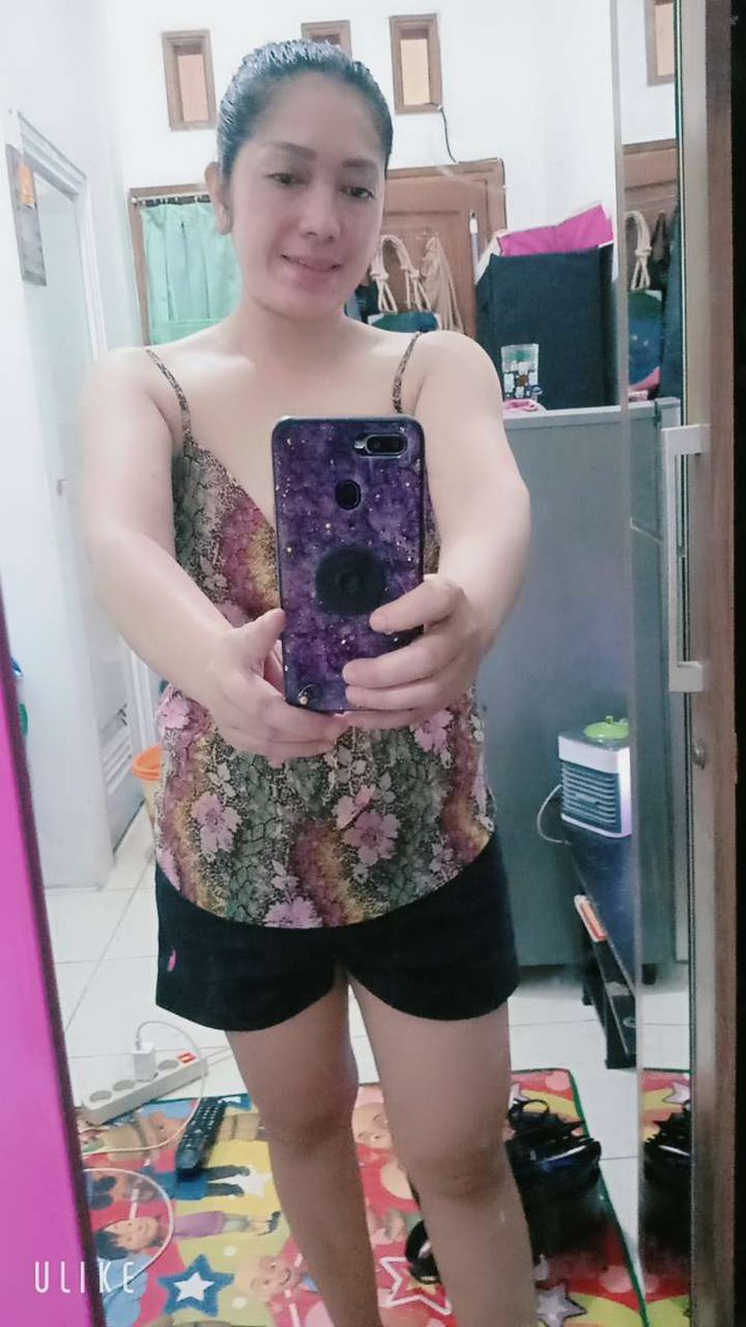 Mollky2's tweet photo. Beres juga 3ron sudah cukup bunda sely🙏 laffyu😍🥰😘 https://t.co/nRs8jryi6C