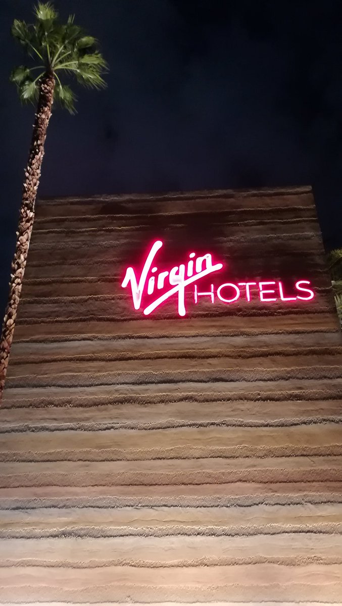 E Hollywood (@ehollywood17) on Twitter photo 