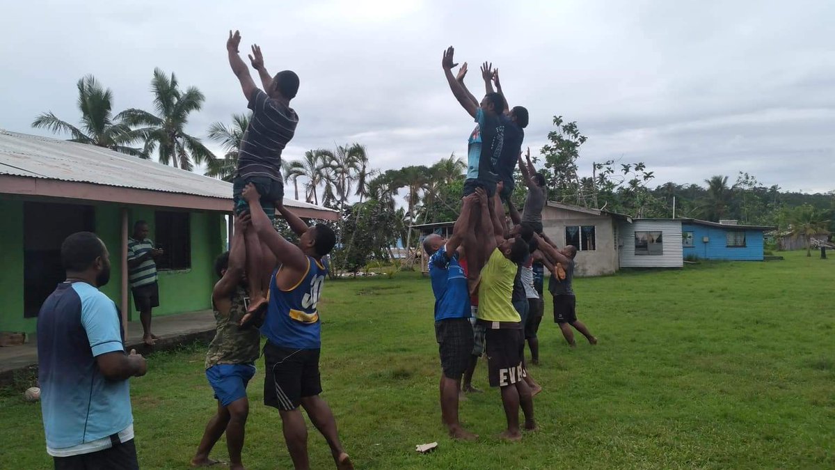 DevelopmentFiji's tweet photo. An awesome week of T&amp;E up North on the coastal villages of Natewa and Buca Bay #GrassrrotsRugbyF1J1 https://t.co/7FOzxGeXdH