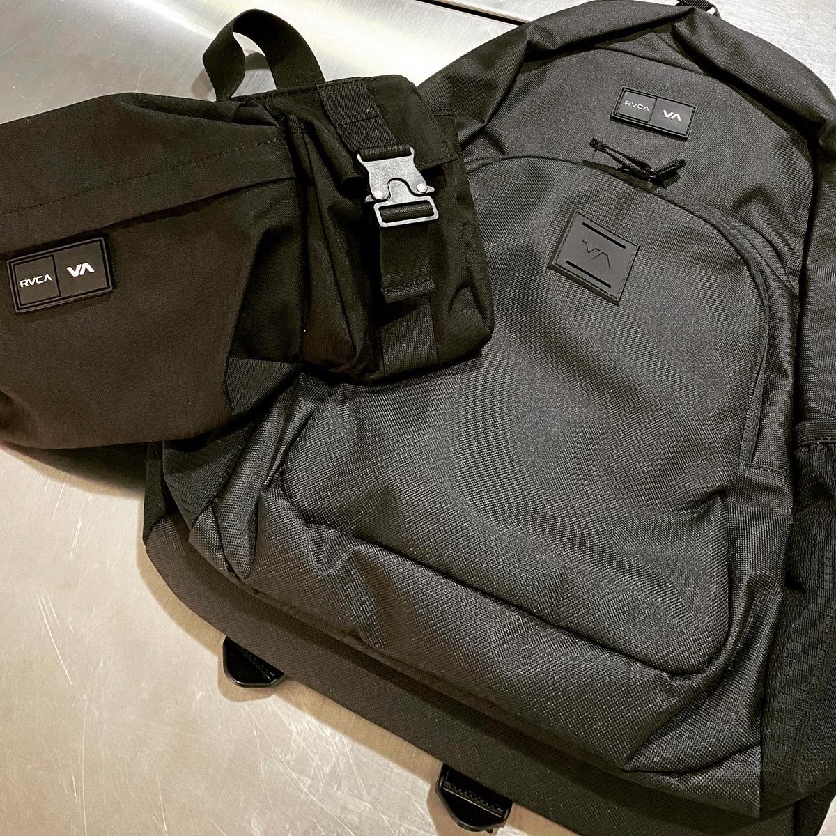 Dyesk111's tweet photo. RVCA Spring New Items vol.2 arrival !!! 
#RVCA #VA #VASPORT #ANP #sweat #cap #bag #longsleevetee #spring #invisiblestore https://t.co/cuZuiq5JCf