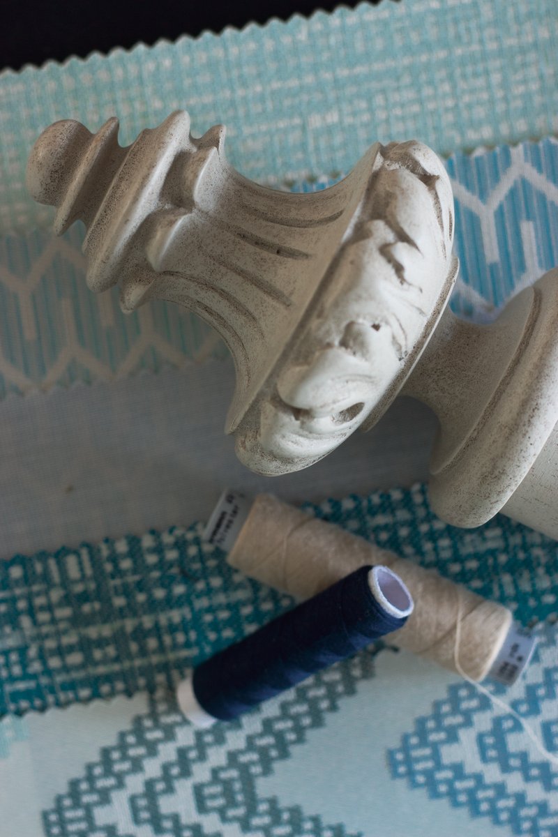 BridgeInteriorC's tweet image. 🌊Sea green styles from Panaz with the Artemis Collection.
These lovely prints and patterns mix and match with each other perfectly for a themed room scheme, as well as being wonderful stand-alone statement pieces.

#contractcurtains #blinds #interiordesign #fabricfeature