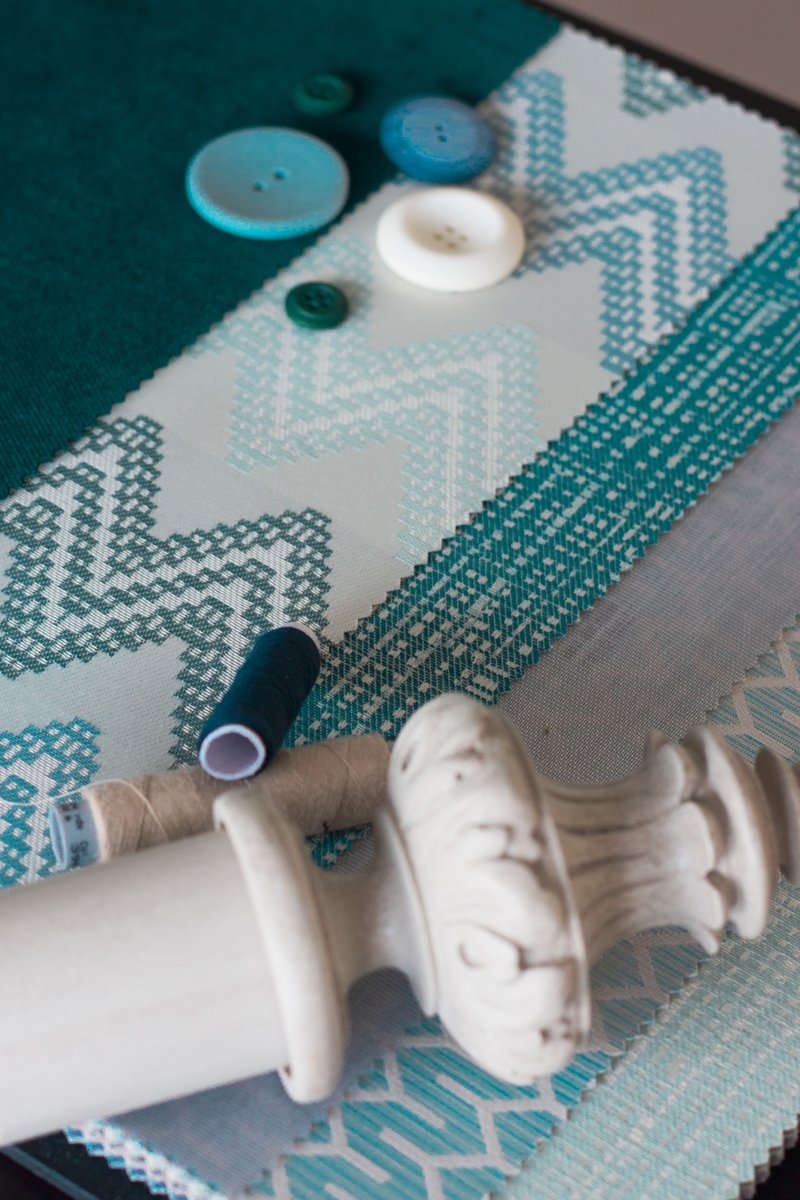 BridgeInteriorC's tweet image. 🌊Sea green styles from Panaz with the Artemis Collection.
These lovely prints and patterns mix and match with each other perfectly for a themed room scheme, as well as being wonderful stand-alone statement pieces.

#contractcurtains #blinds #interiordesign #fabricfeature