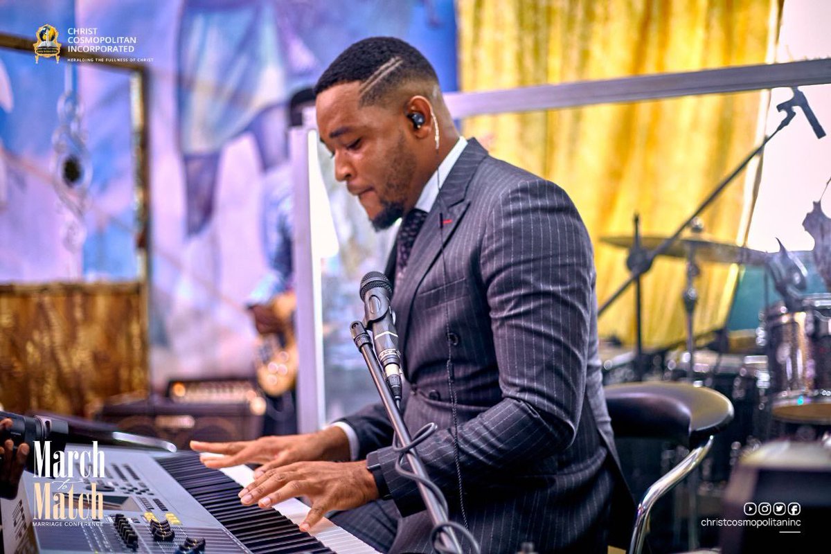 ChristCosmoInc's tweet photo. What you say you will do,
Is exactly what you do,
That is why you are called Jehovah.
Glory, Honour and Praise be unto your Holy name.
We adore you Lord! ☺️❤️🙏🏾
#SingingInWorship
#ChrisCosmopolitanInc
#MarchToMatch
#MarriageConference
#YearOfCosmicBuildingUnderGrace https://t.co/LjG3YqJlAd