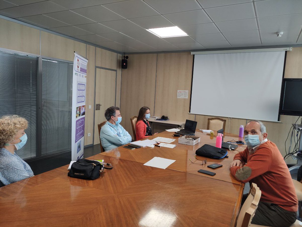 salud_aragon's tweet photo. Hoy se celebra la jornada @OhPrevention contando con @FranciscoJFF de @saludpublicaara , @el_justicia , adicciones en tiempos de pandemia, qué ha pasado? qué perspectivas de futuro tenemos? #preventionoh

▶️https://t.co/9HRbFxtTKu https://t.co/INnibjlxh6