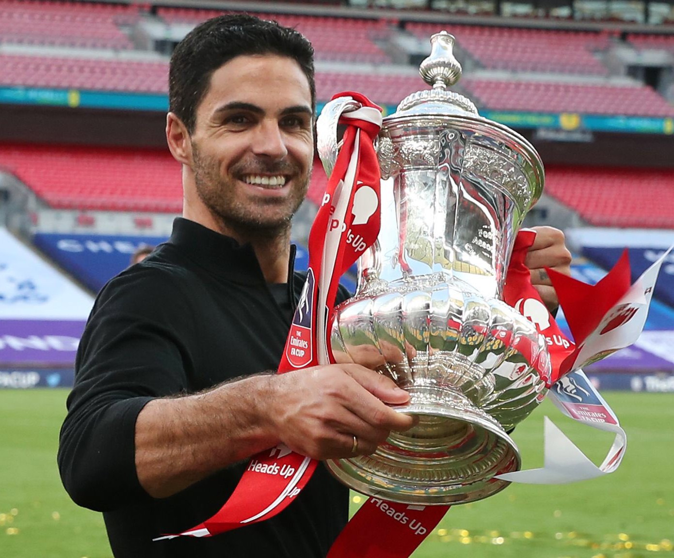 Happy Birthday to Arsenal manager Mikel Arteta who turns 39 today!    
