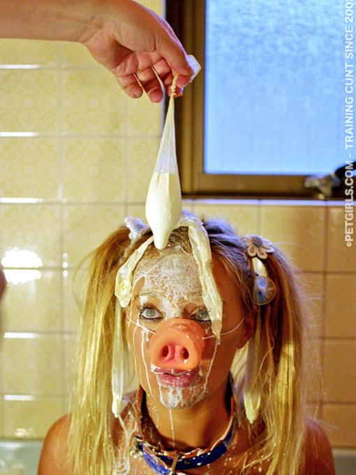 I went with semi-skimmed. https://t.co/Sg6MxuNwph<a href="/tag/noknickers"class="tags"><span>#noknickers</span></a>