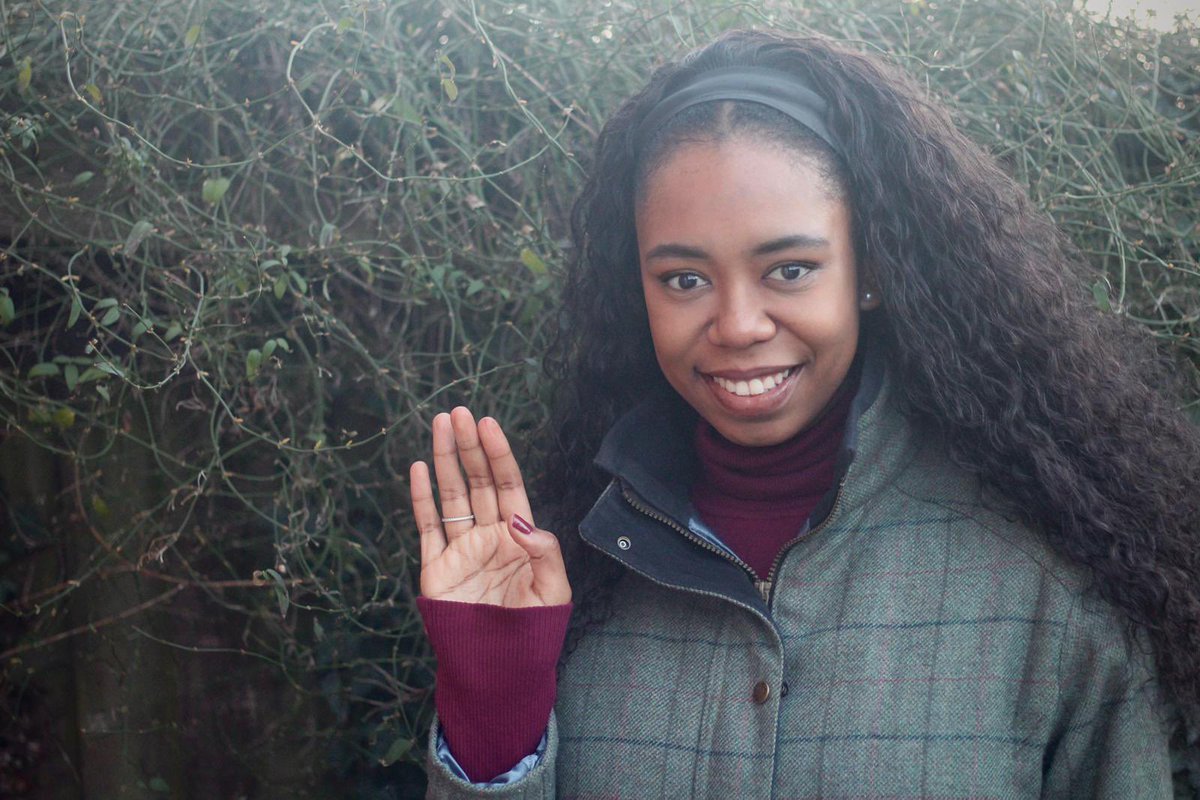 Today’s #IWD2021 pledge is from  
<a href="/Girls_inScience/">GirlsinScience</a> 

“I pledge to encourage my peers and community into aiming higher concerning career prospects; promote the accessibility of science to women and advance the narrative of social mobility through education”.
#ChooseToChallenge